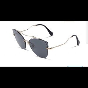 Miu miu sunglasses 😎